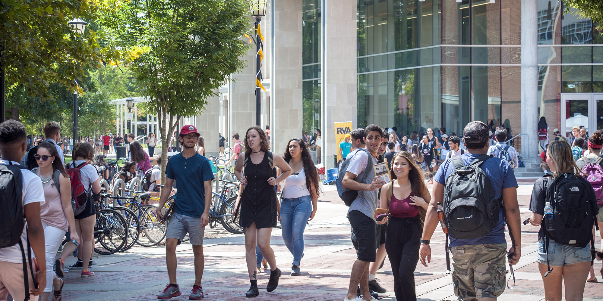 First Day of Classes, students at the VCU Compass Plaza, James Branch Cabell Library in background